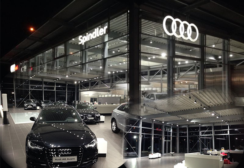 XJ-HBS High Bay in Audi 4S Store, Germany